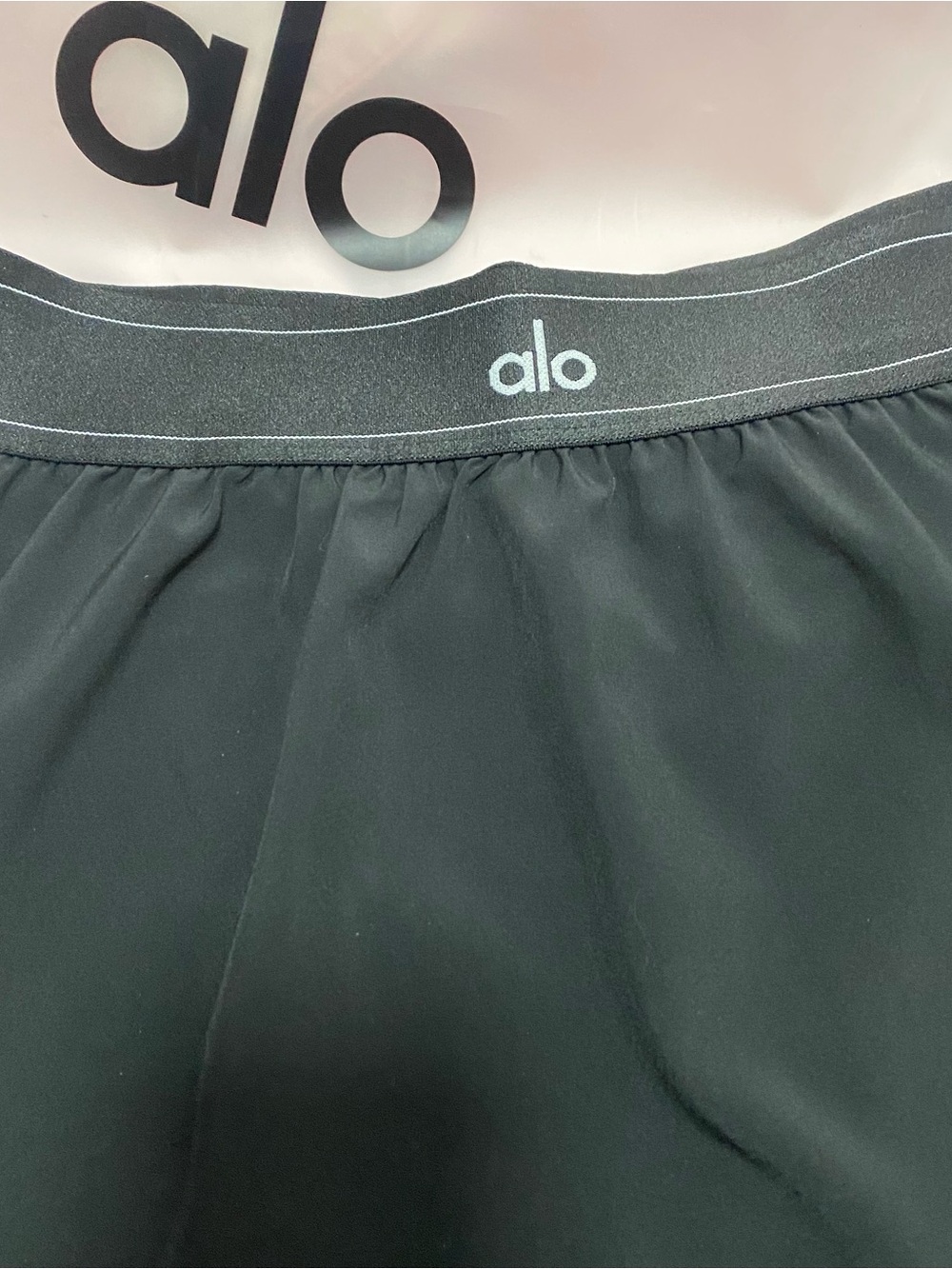 ALO Yoga Black Athletic Skirt with Logo Waistband - Picture 3 of 3